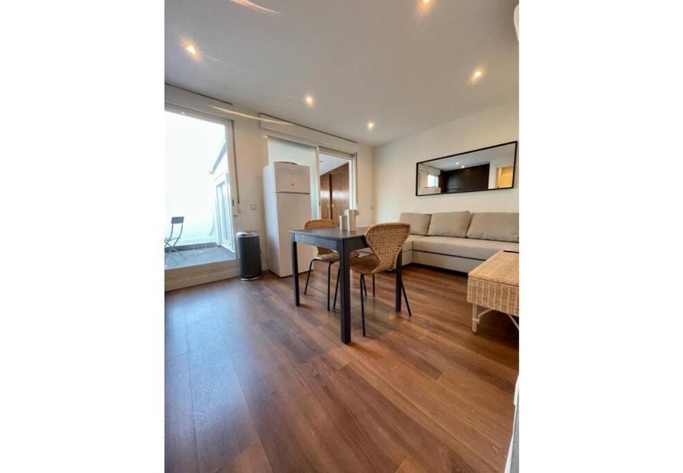 Bohemio Apt 1hab 4pax En La Plaza De Chueca Apartamento