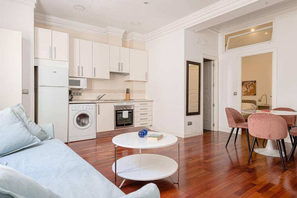 Apartamento Modern In Chueca Inf3iz4