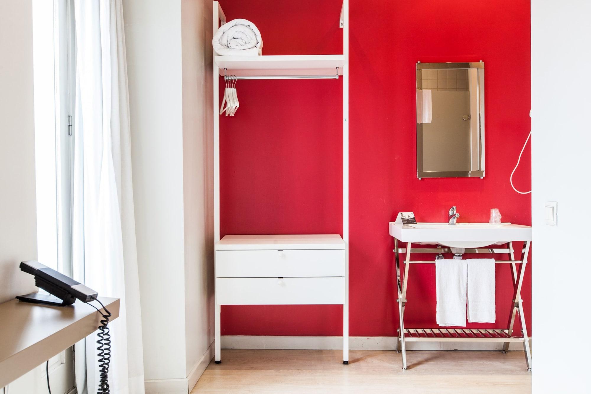 Hotel Urbansea Atocha 113 Madrid