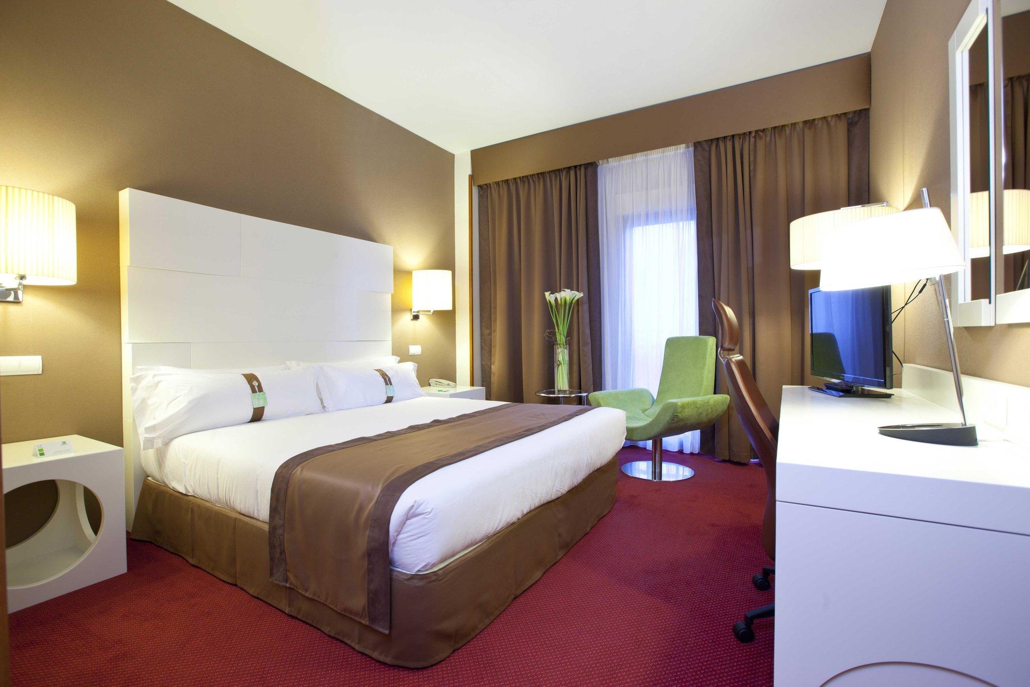 Hotel Elba Alcalá 4*