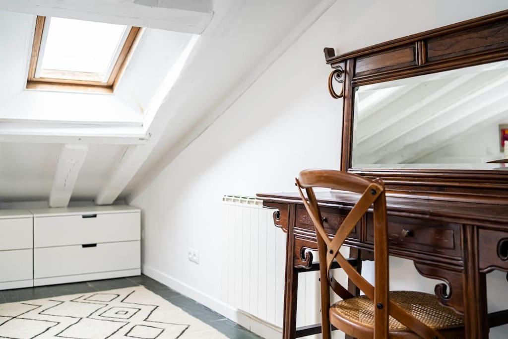 Beautiful Attic-malasana-gran Via-fuen42 Apartment
