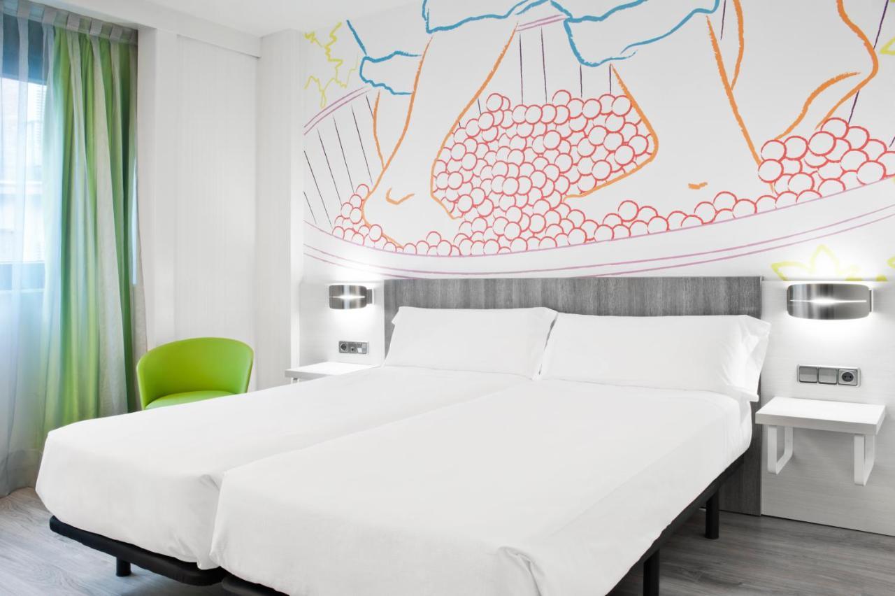 Ibis Styles Prado Hotel 3*