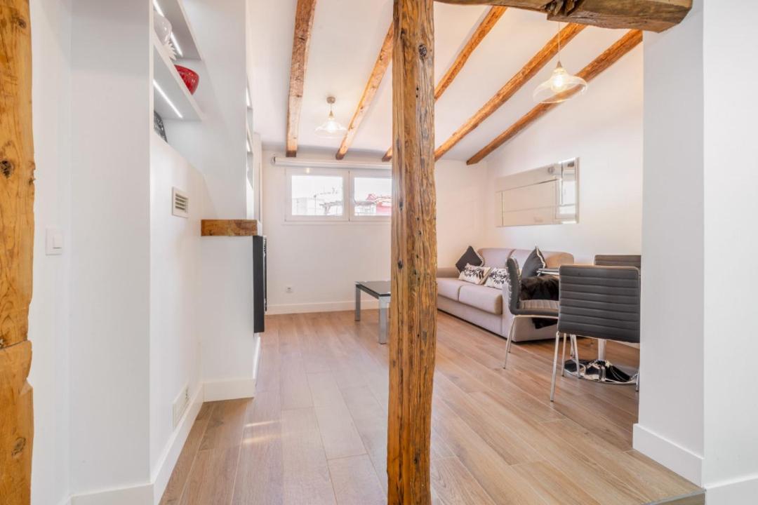 Apartamento Bright Duplex- 1bd 1,5 Bth - Sol *