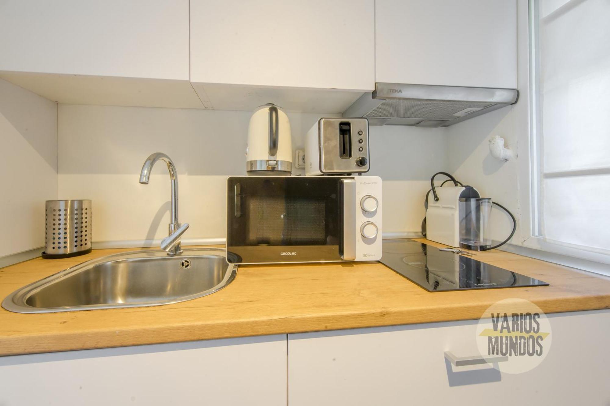 Apartamento Fabuloso Atico Doble Altura 3pax En Chueca Madri