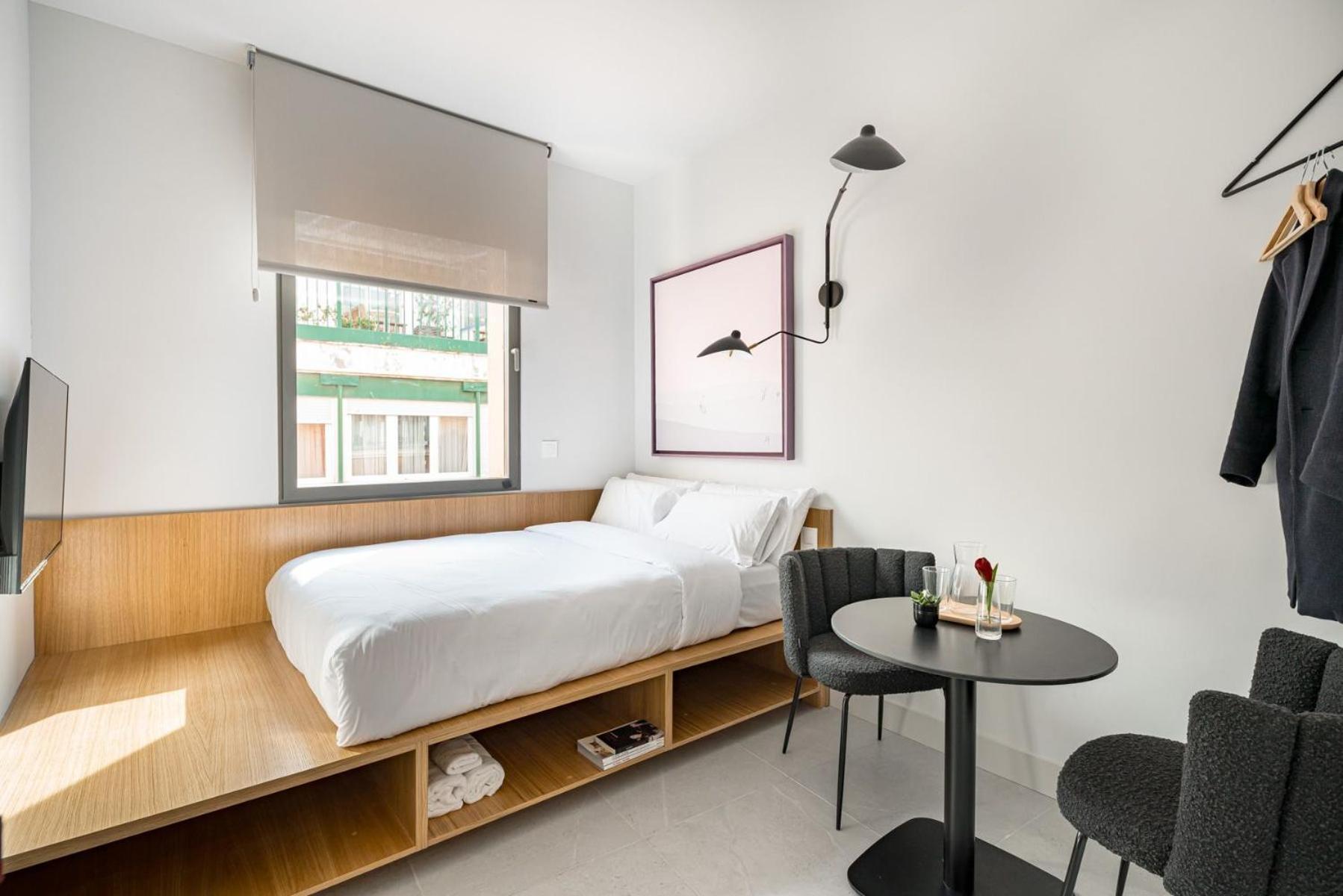 Apartment Centric Creative *