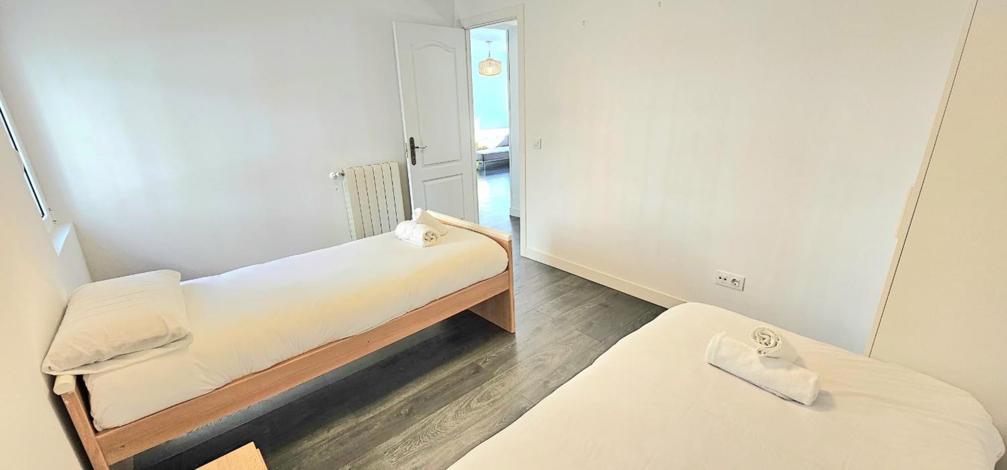 5 Personas Cerca De Ifema Y Aeropuerto Apartment *