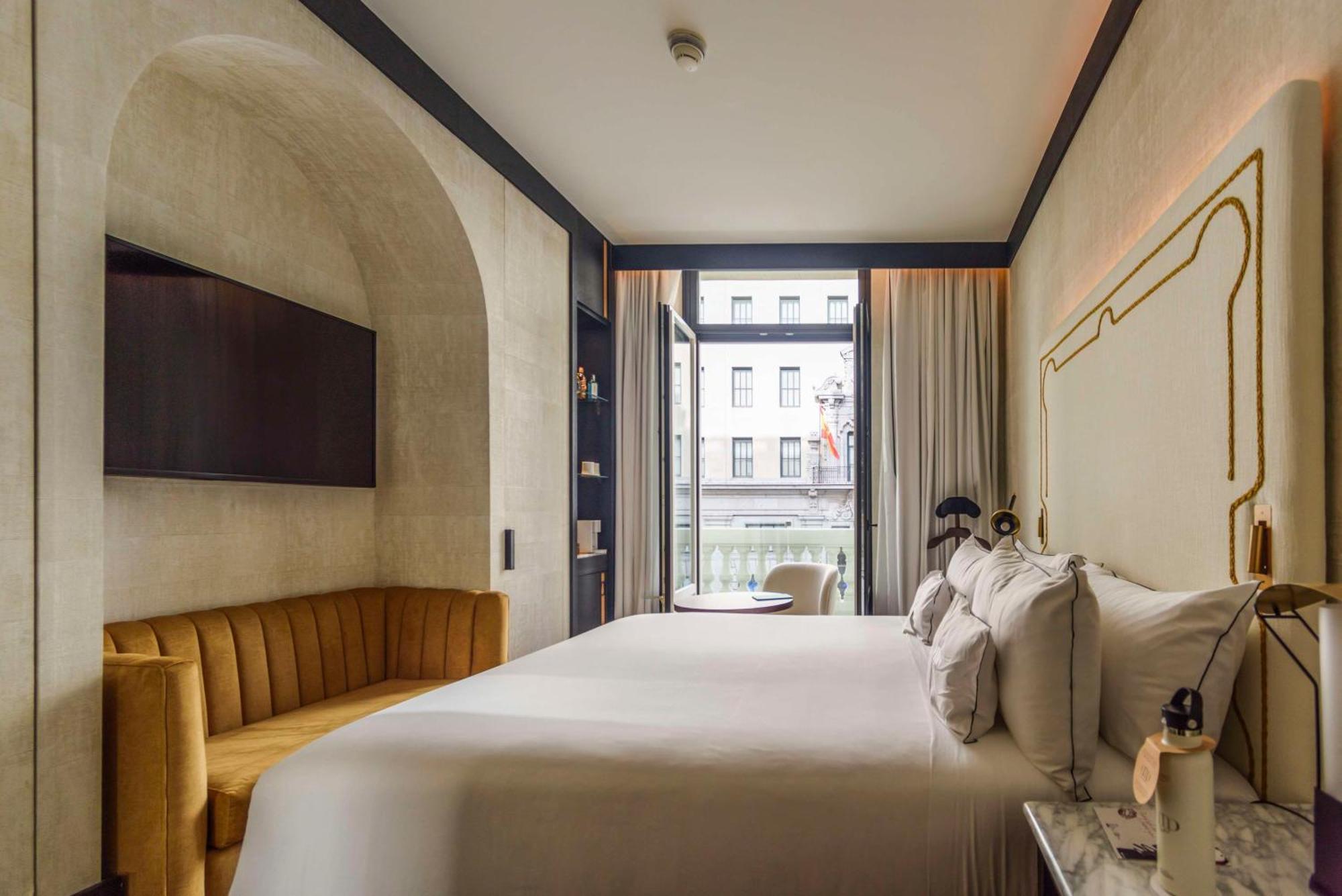 Montera Madrid, Curio Collection By Hilton