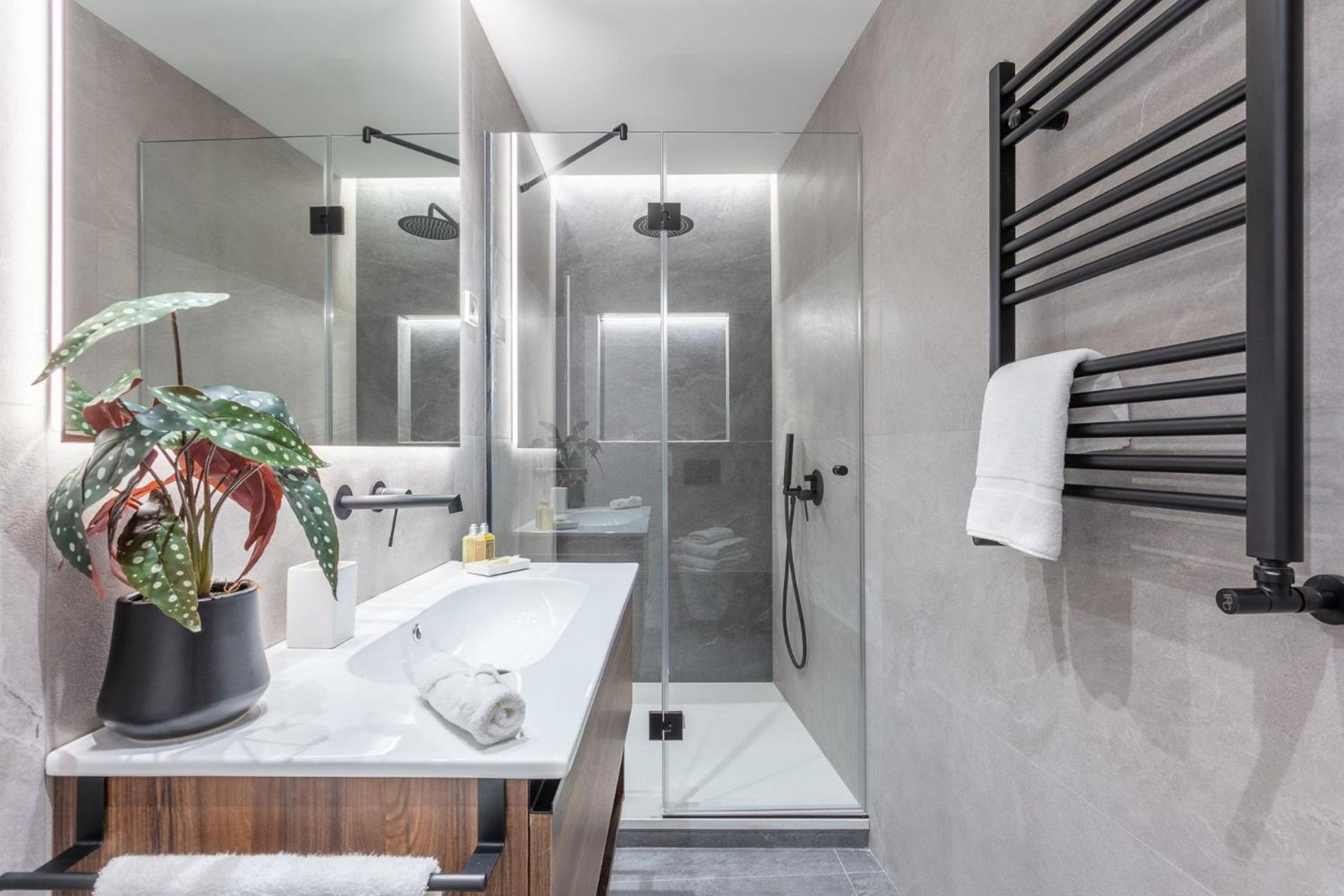8-person Luxury In The Heart Of Prime Location Fuencarral I Apartamento Madri