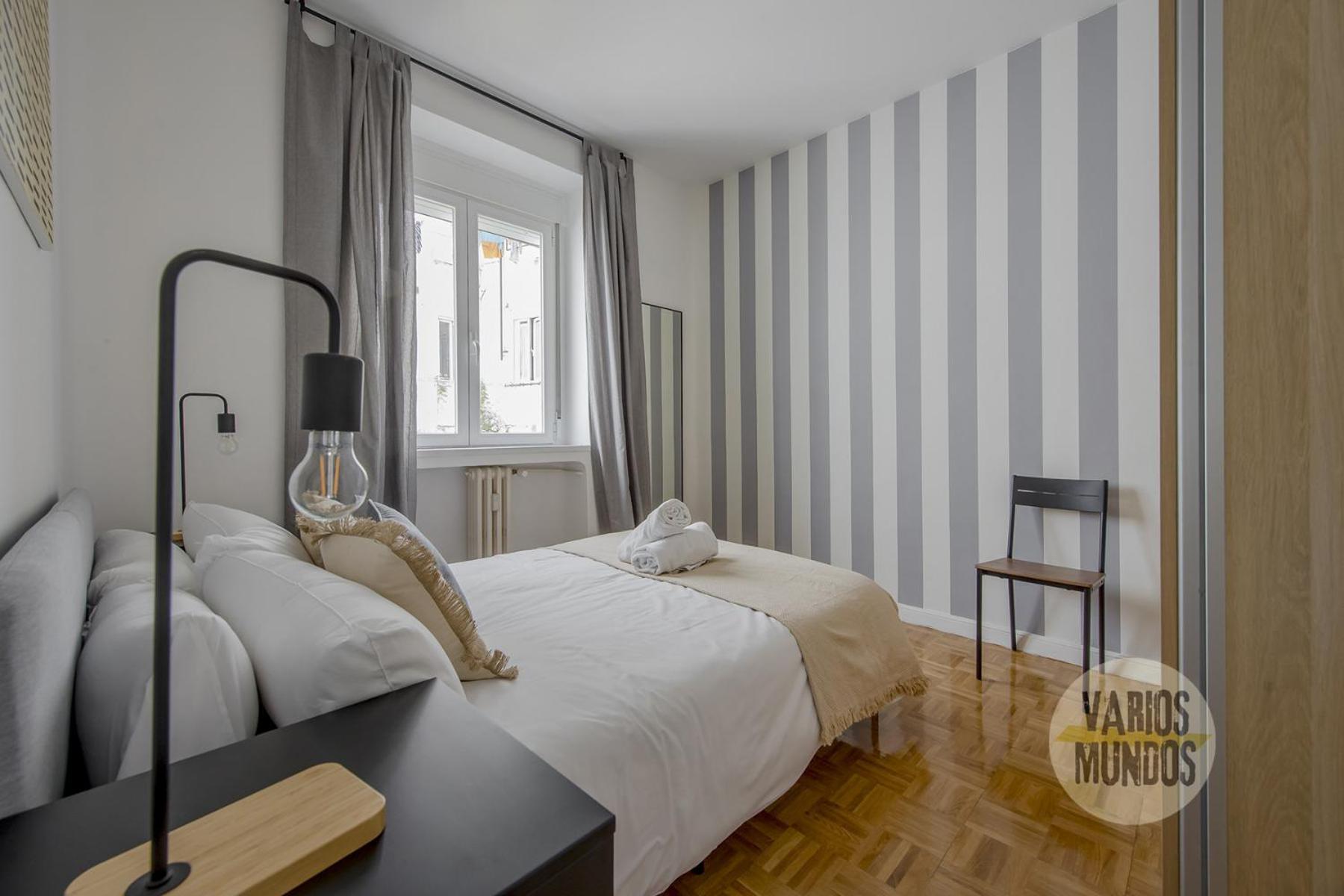 Appartement Practico 7pax En Calle Santa Ana Centro De Madrid