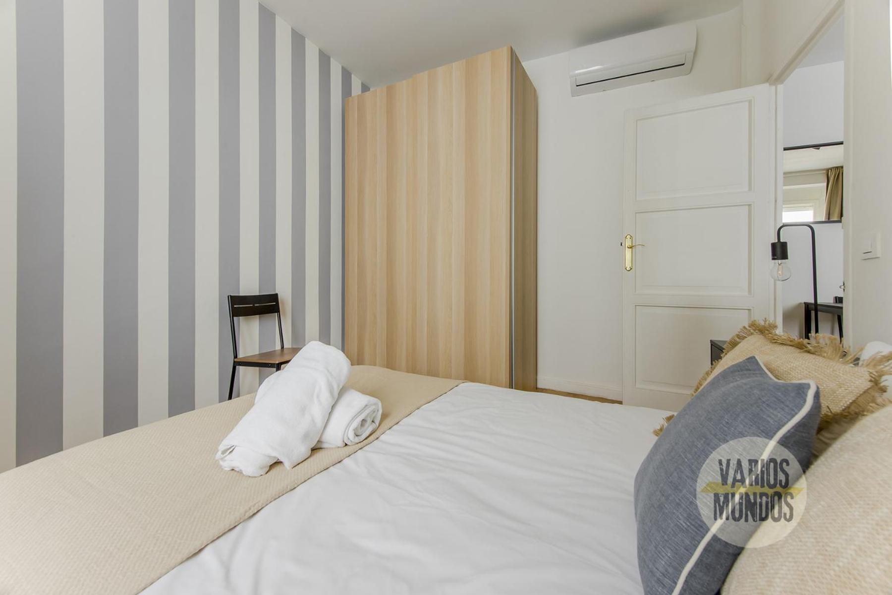 Appartement Practico 7pax En Calle Santa Ana Centro De Madrid