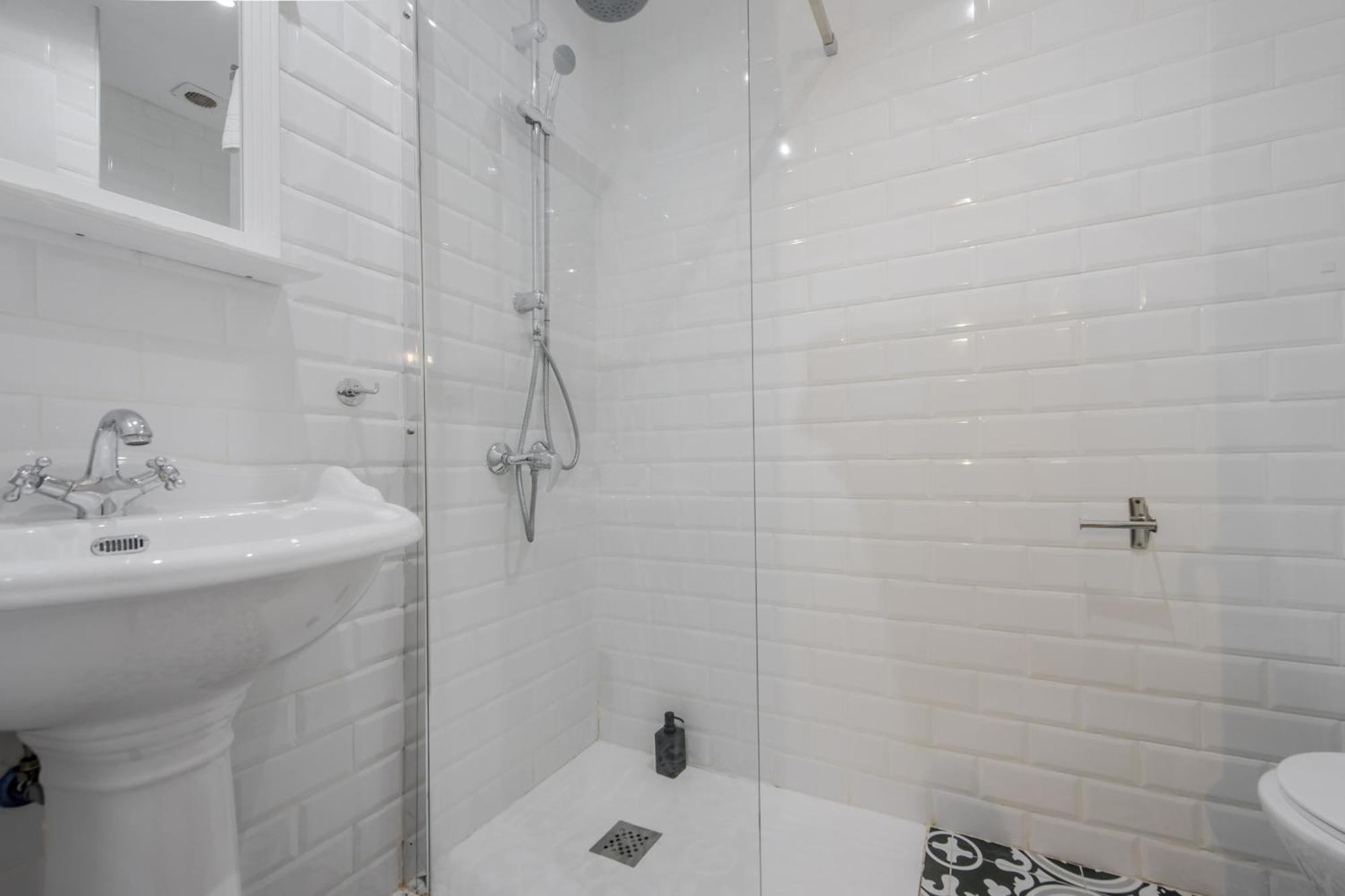 Apartamento Encanto Clasico 7 En Calle De La Cabeza - E1