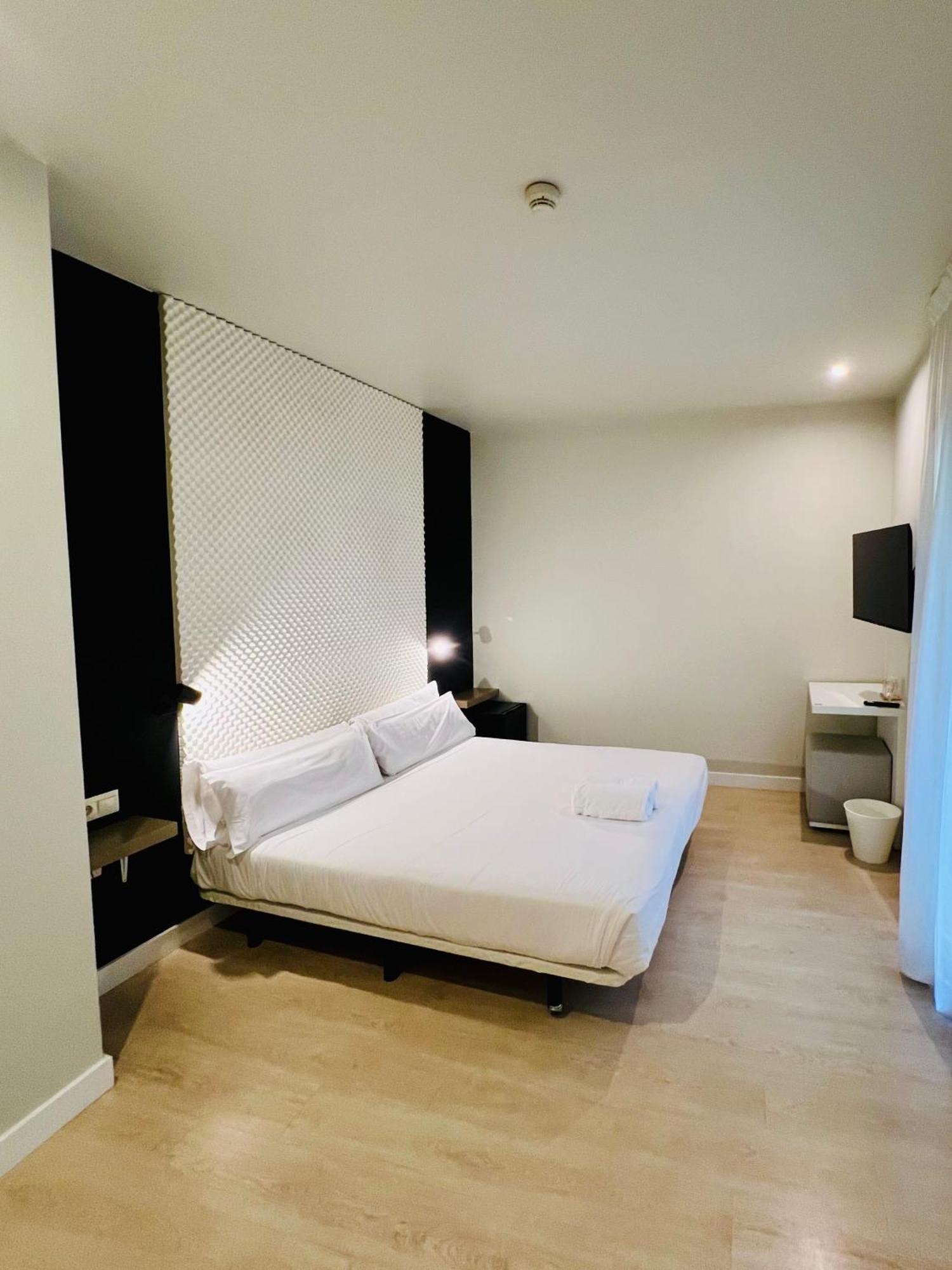 Urbansea Atocha 113 Hotel