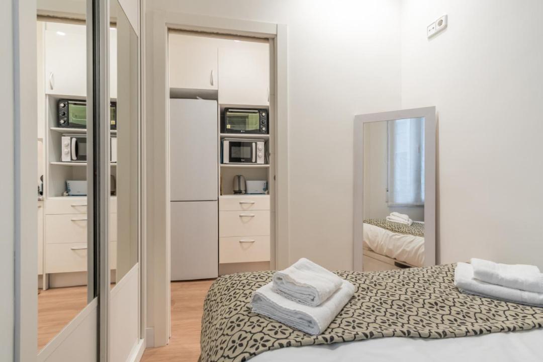 Apartment Cozy 1bd 1bth - Anton Martin *