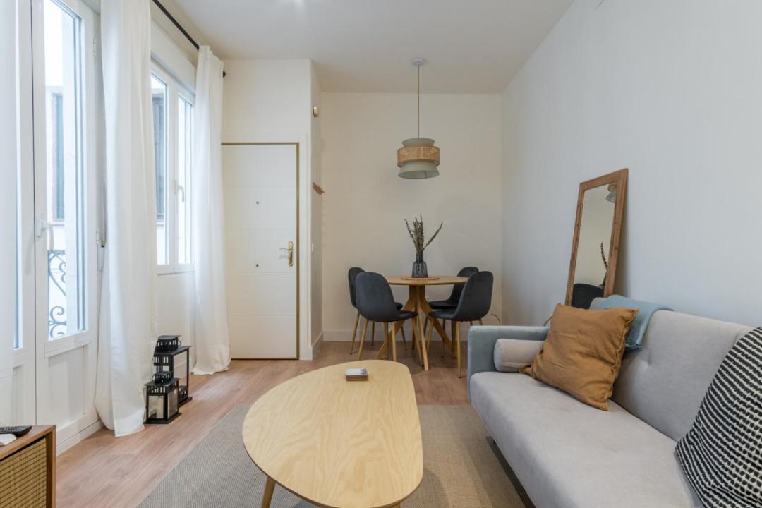 Cozy 1bd 1bth - Anton Martin Madrid