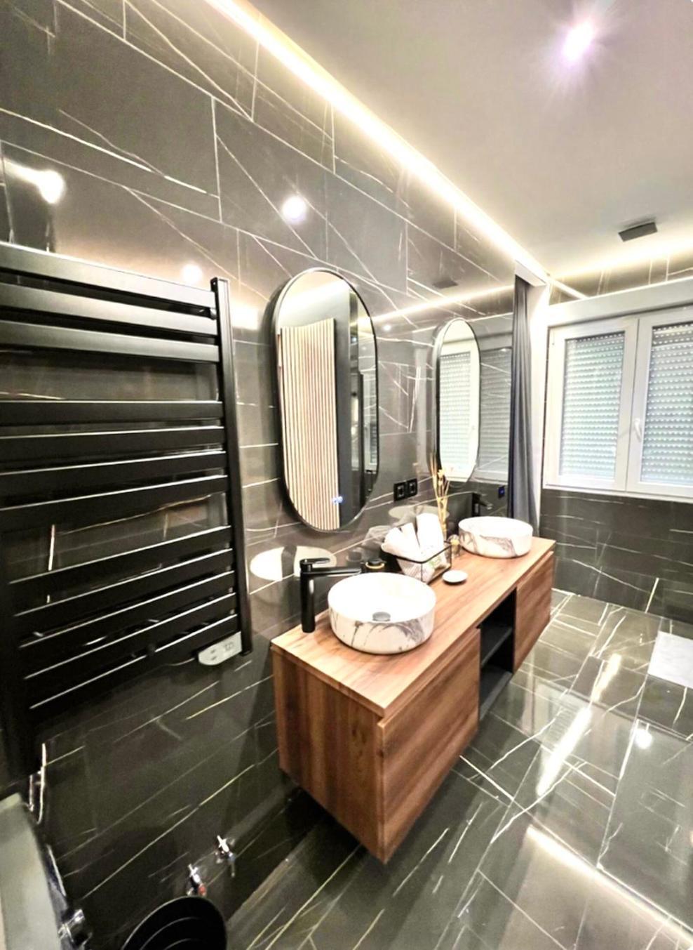 Luxury And Elegant * Madrid