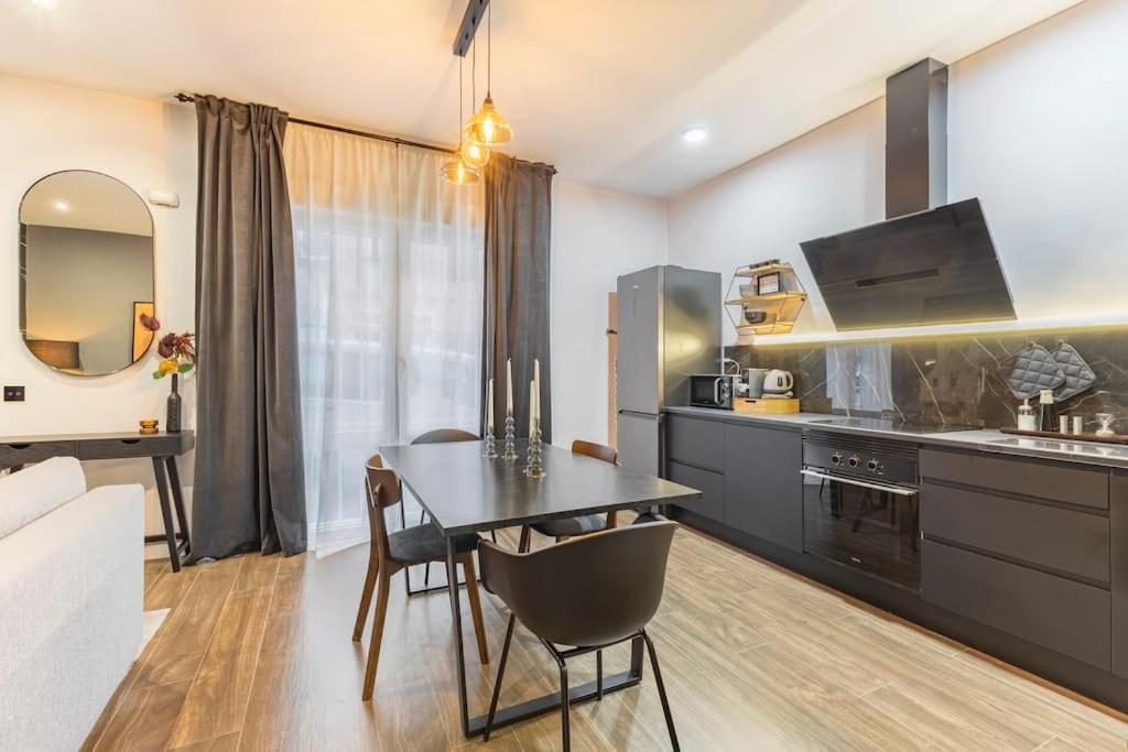 Luxury And Elegant Appartamento