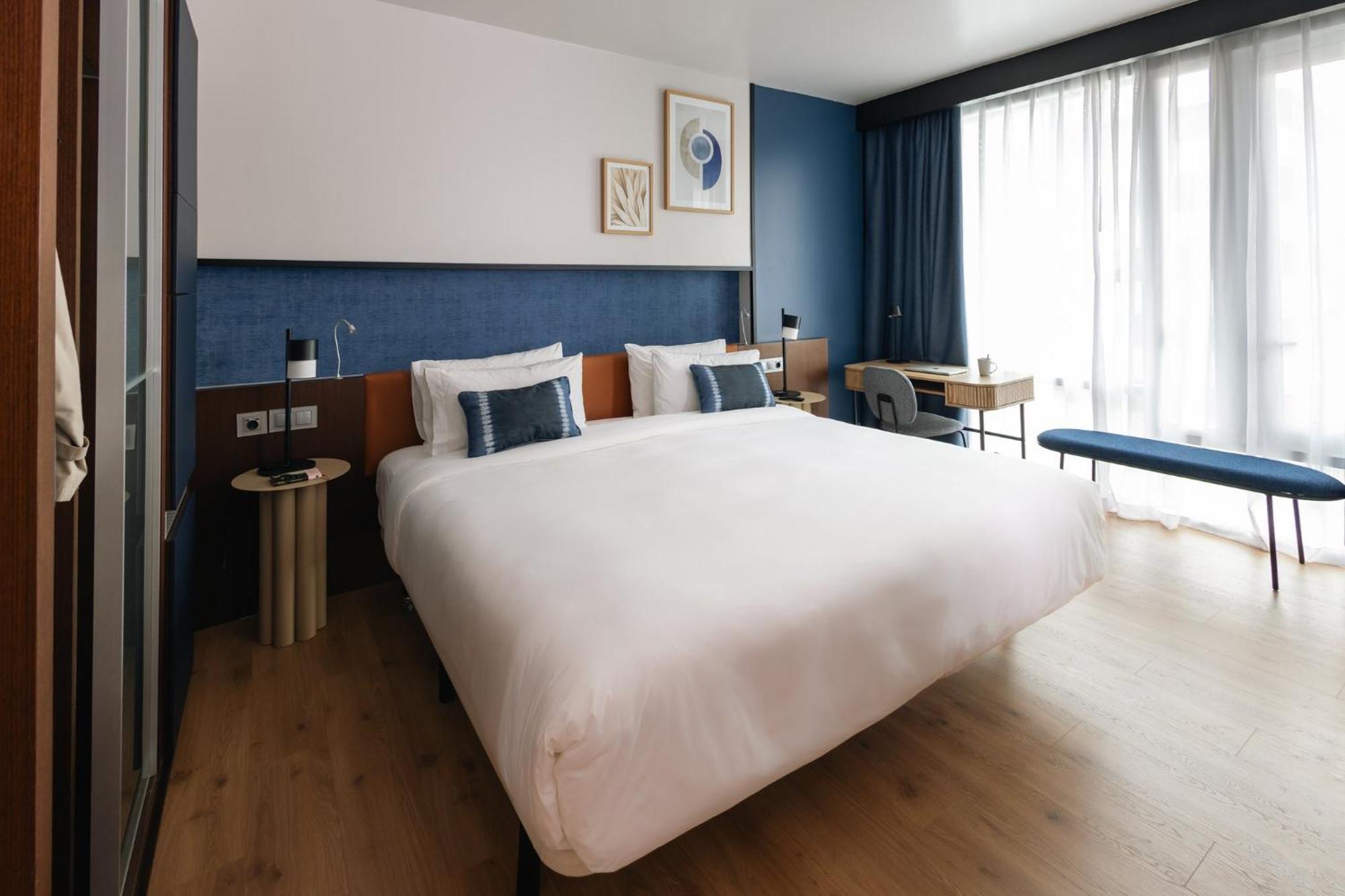 Hotel Crowne Plaza - Centre Retiro By Ihg 4*