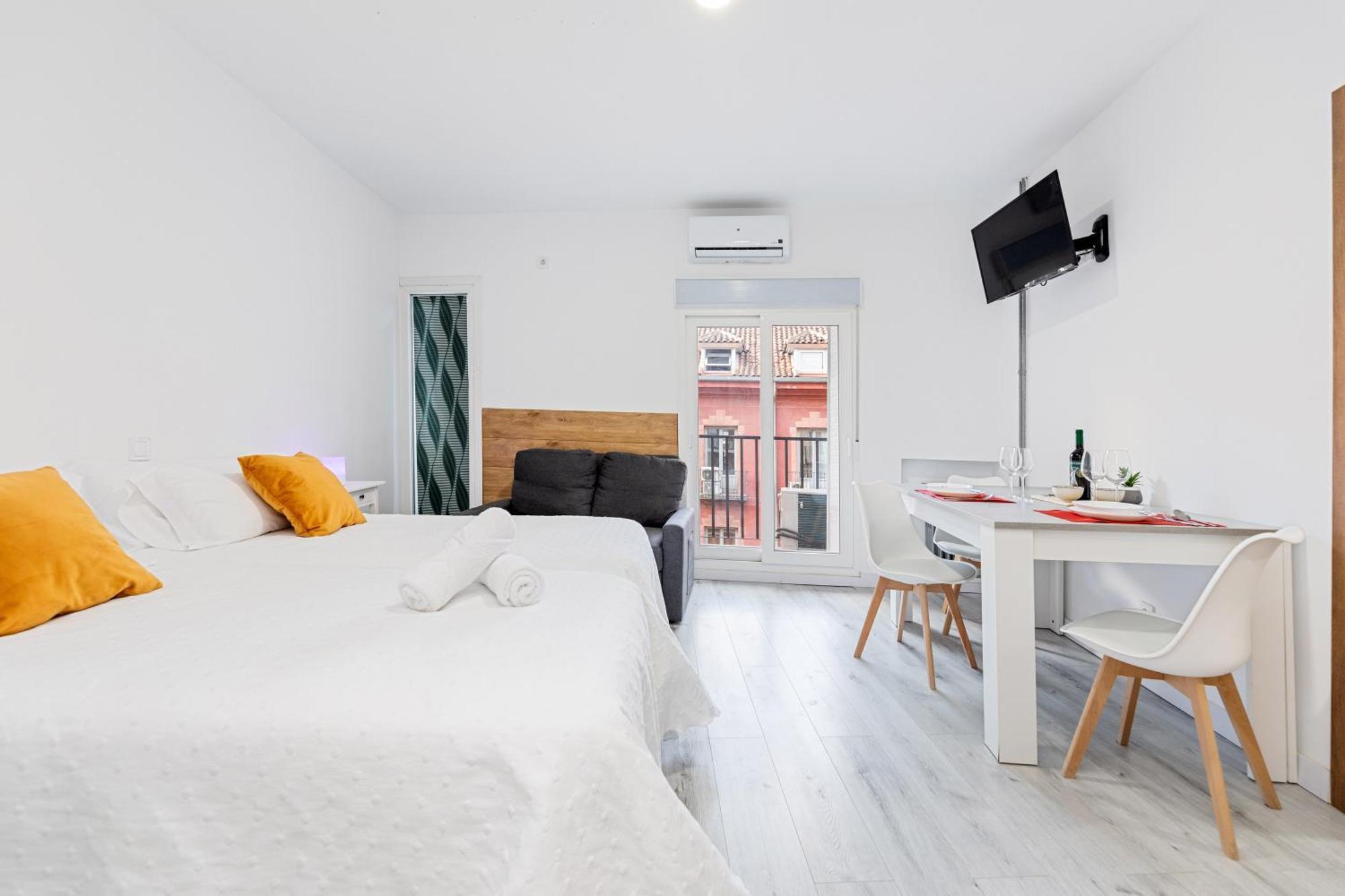 Apartamento Jacinto Benavente Centro Madrid