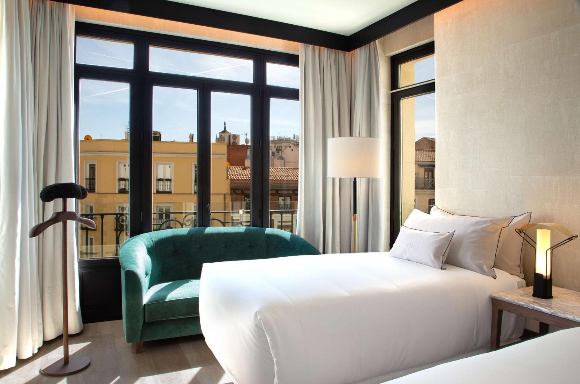 Montera Madrid, Curio Collection By Hilton 5* Madrid