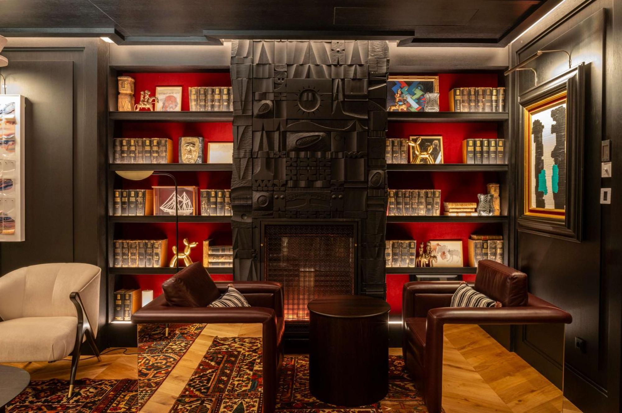 Montera Madrid, Curio Collection By Hilton Hotel