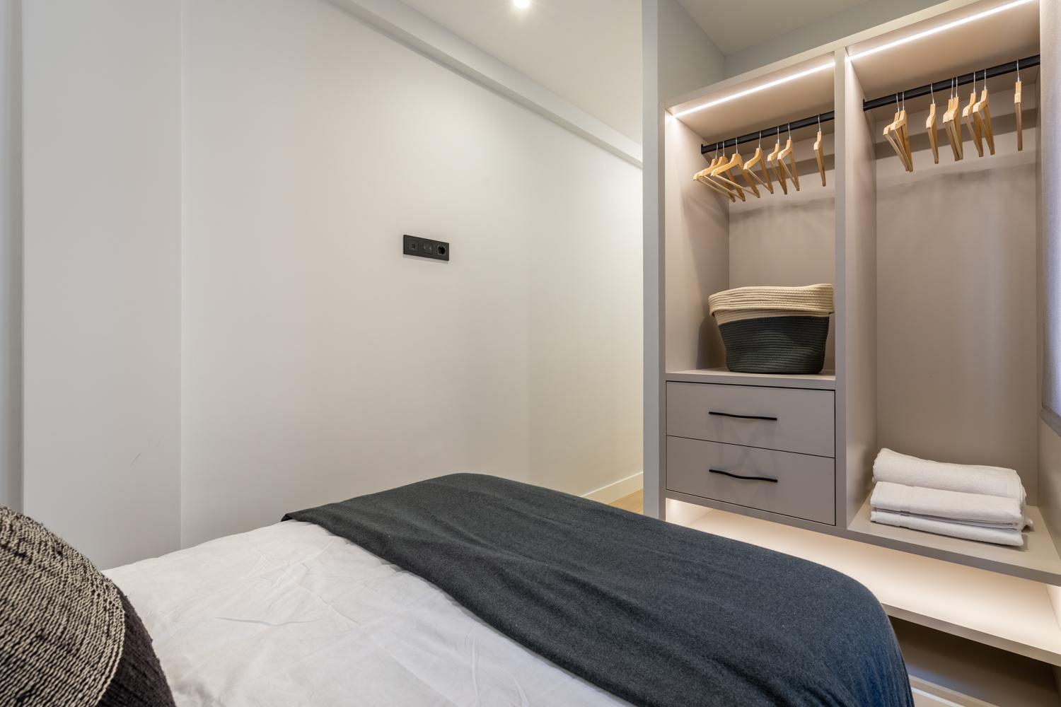 Appartamento Gran Via I Calle De Silva 2br 2bh *