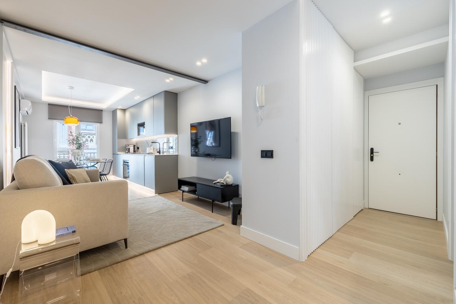 Gran Via I Calle De Silva 2br 2bh Appartamento *