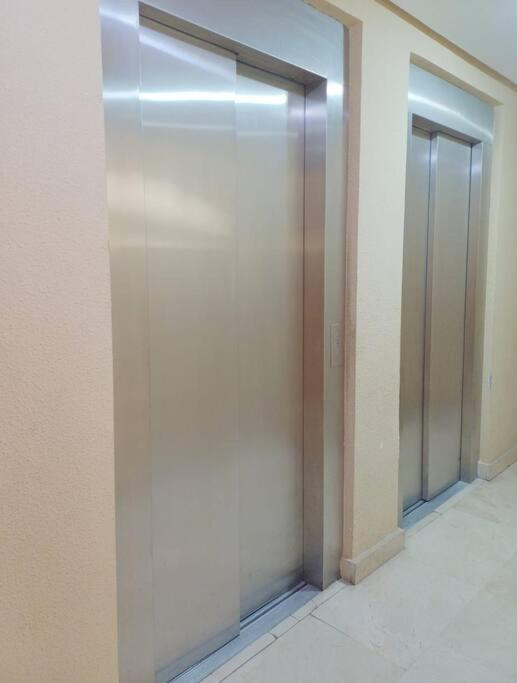 Atico Con Terraza, Parking Y Piscina Apartamento Madri