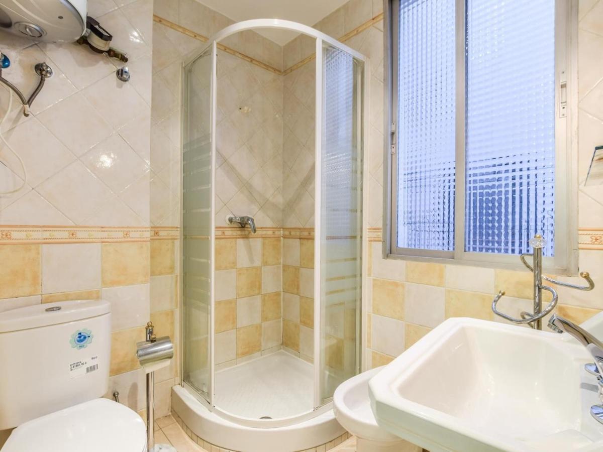 Apartamento 6 Personas En Plaza De Lavapies Appartement Madrid
