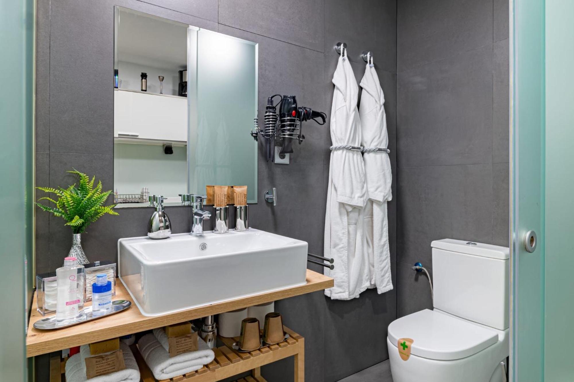 Modern Loft Near Puerta Del Sol * Madrid