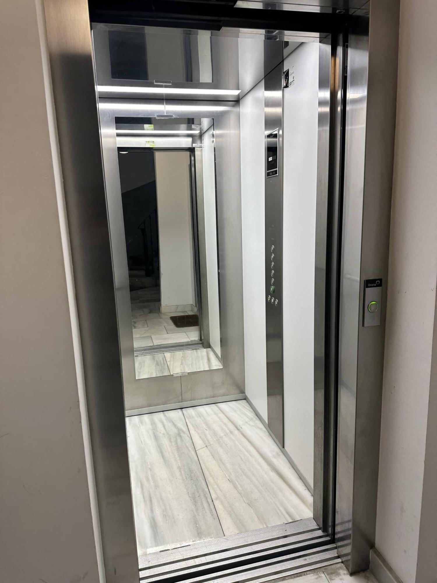 Apartment Moderno En Pleno Centro Madrid