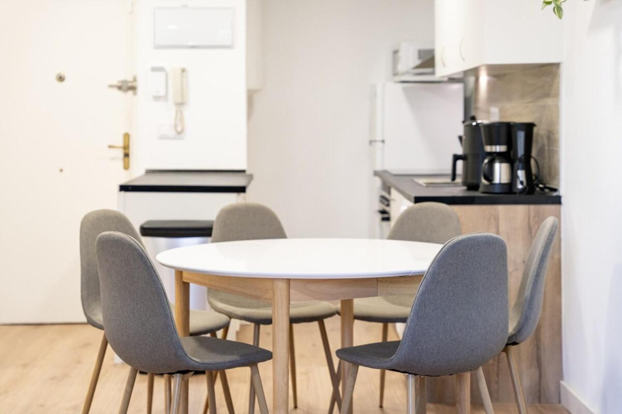 Appartement Moderncozy Near Barajas *
