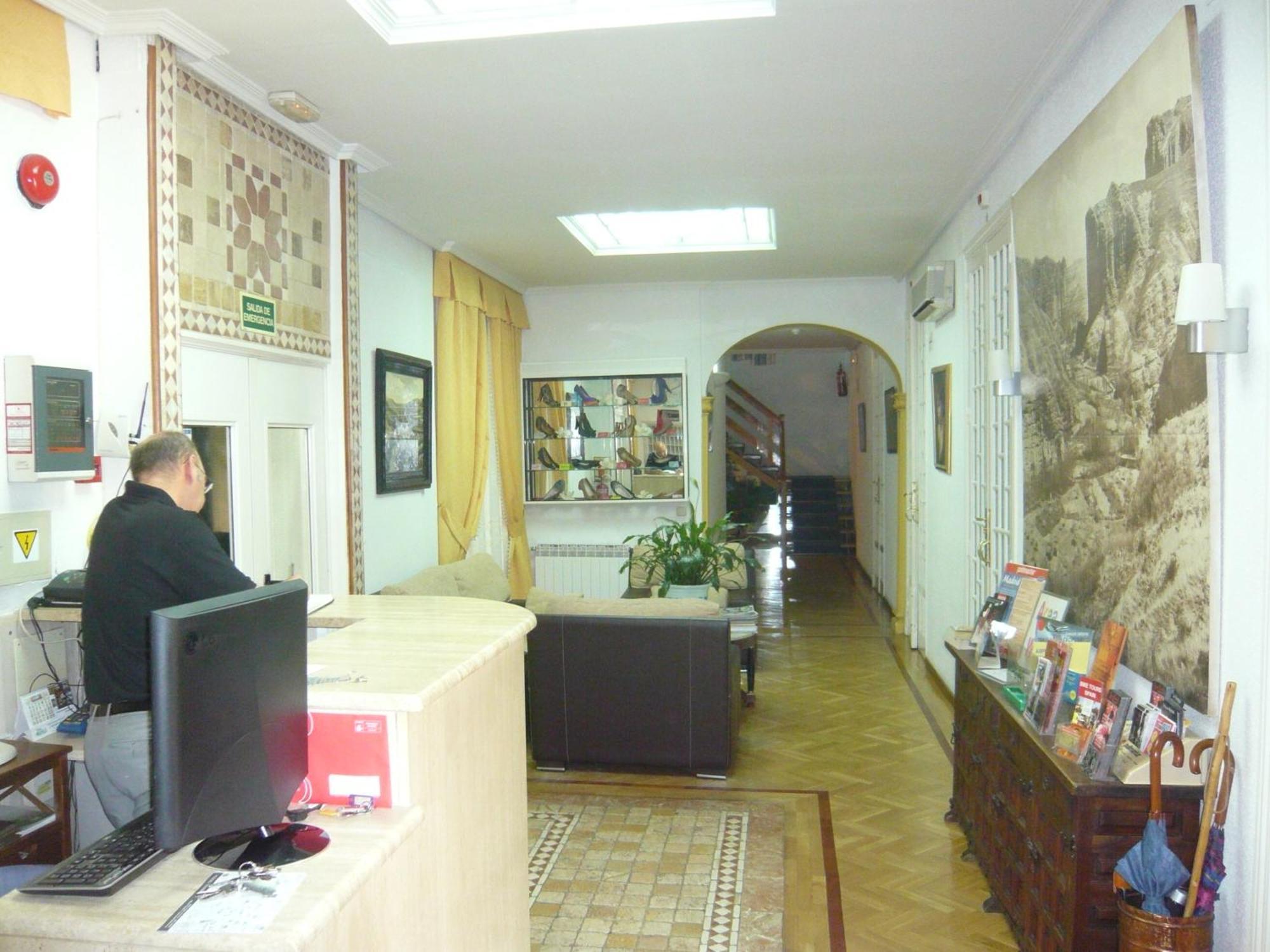 Casa de hóspedes Triana Madri