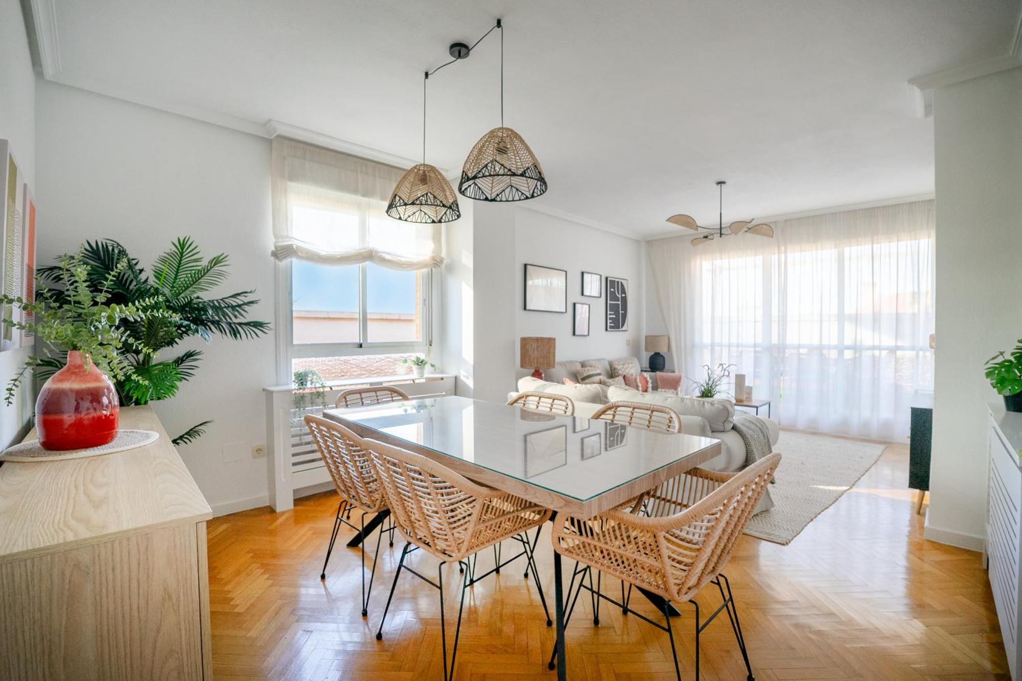 Atico Con Terraza, Parking Y Piscina Madri