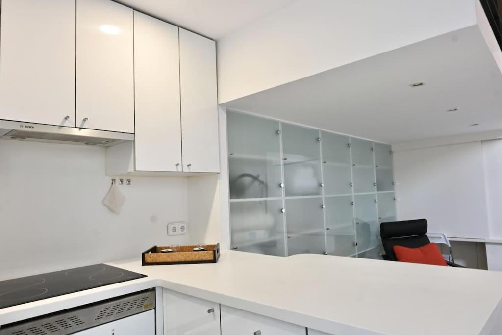 Apartamento For Temporal Con Encanto A Pocos Metros Del Sol Myr13 Madri