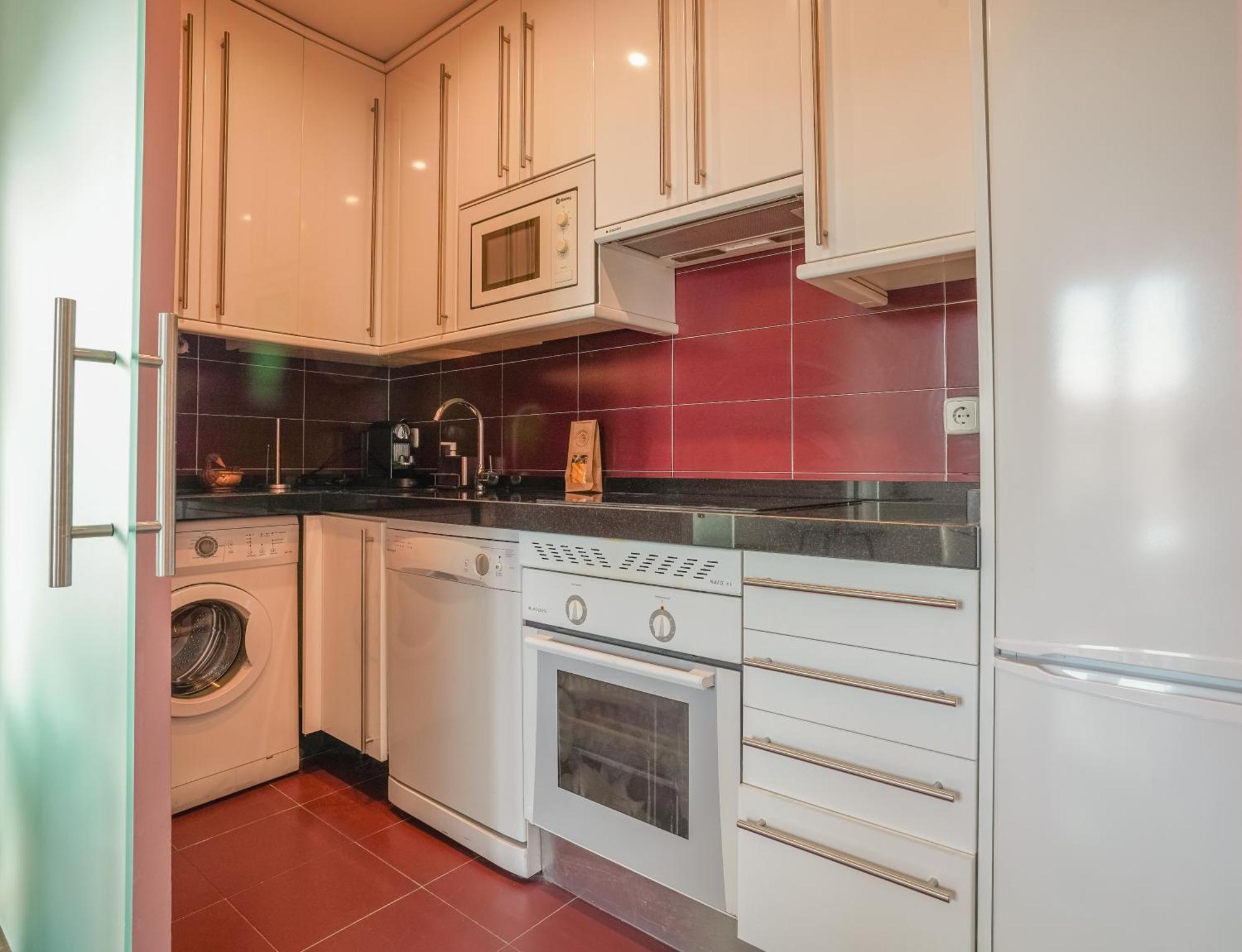 Bright And Cozy-2bedrooms 1bathroom-chueca * Madri