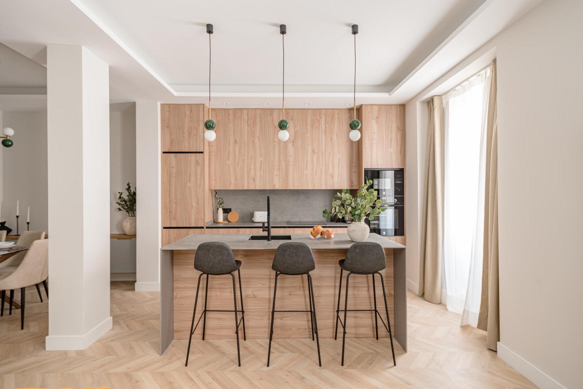 Appartement Plaza Espana Viii Calle San Bernardo 3br 3bh *