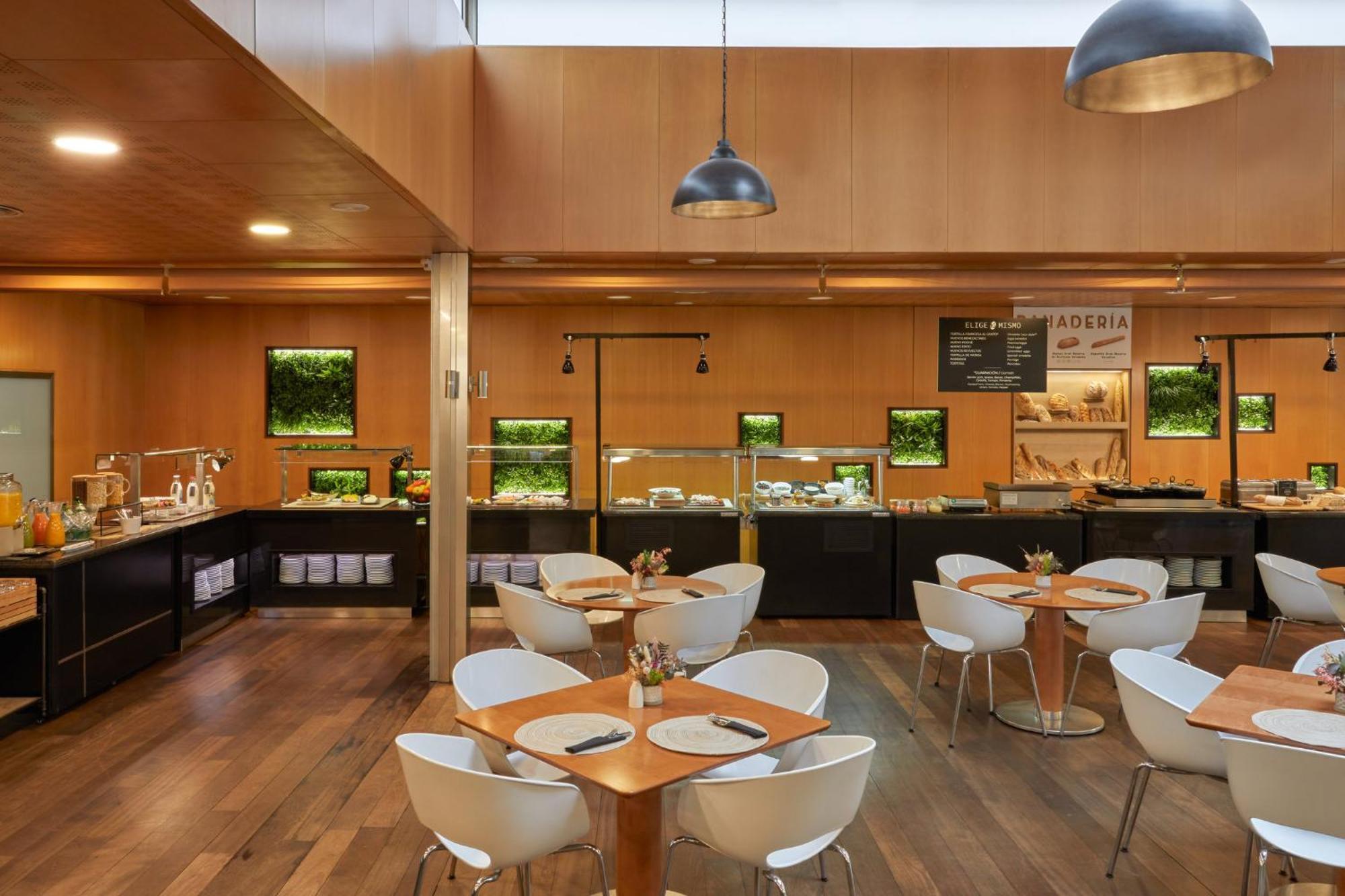 Hotel Crowne Plaza - Centre Retiro By Ihg Madri