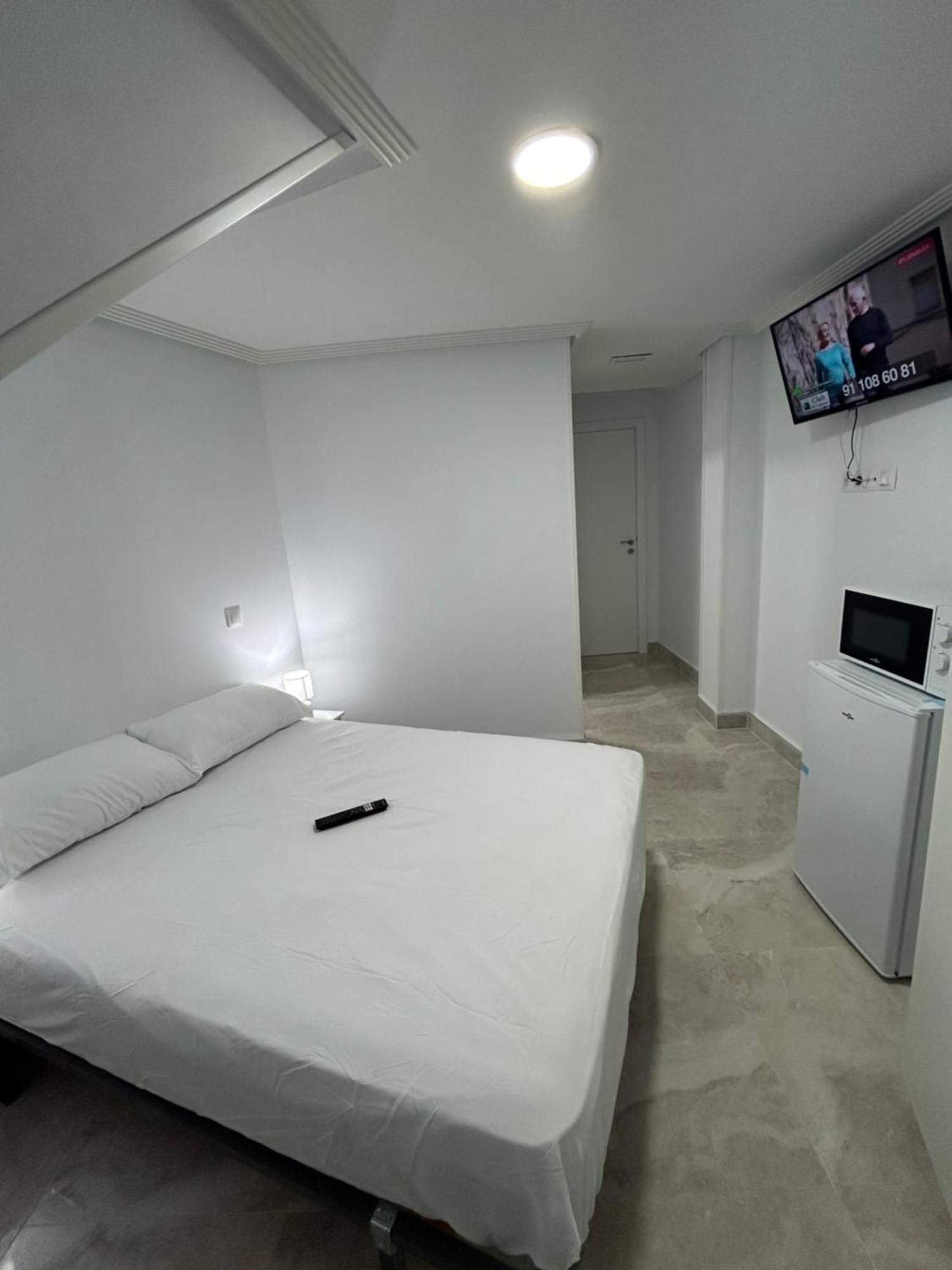 Couette-café Doble Con Bano Privado En El Centro De