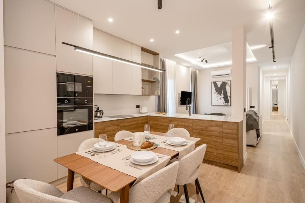 Centro Xv Calle Montera 3br 3bh Apartamento
