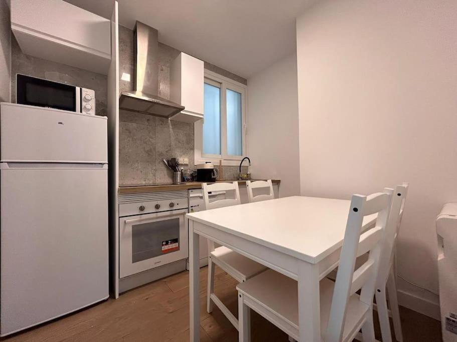 Appartement Beautiful Flat In Urq2 *