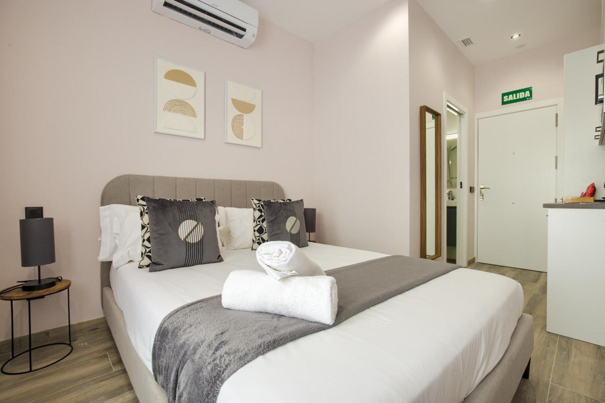 Dobo Nuria Apartamento Madrid