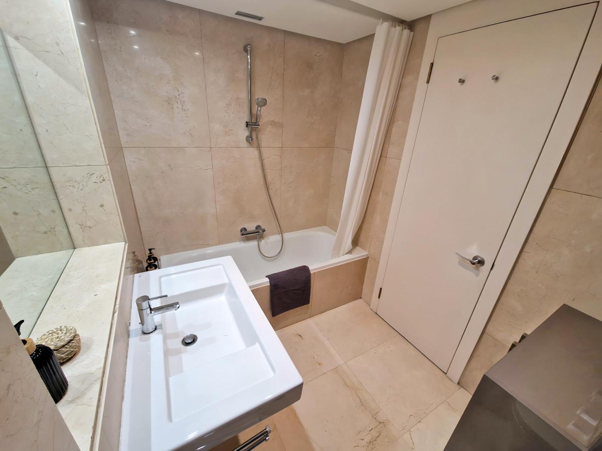 Apartamento Estupendo Estudio En Castellana Madri