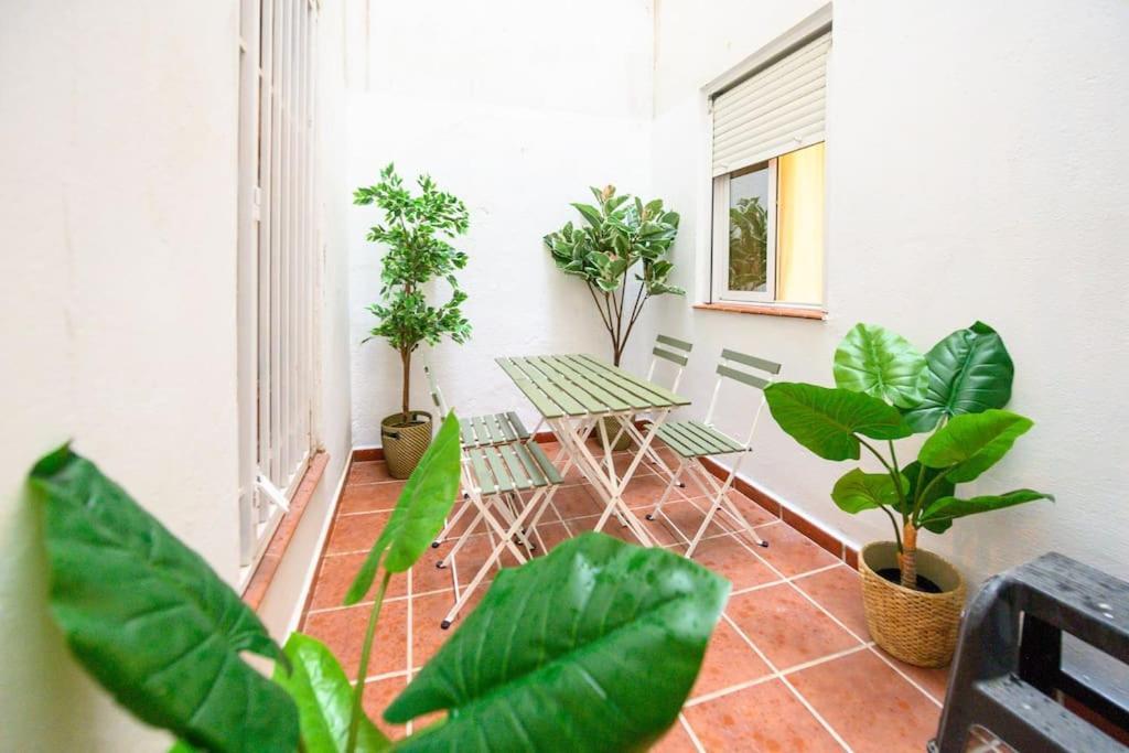 Appartement For Encantador Temporal De Dos Pal10