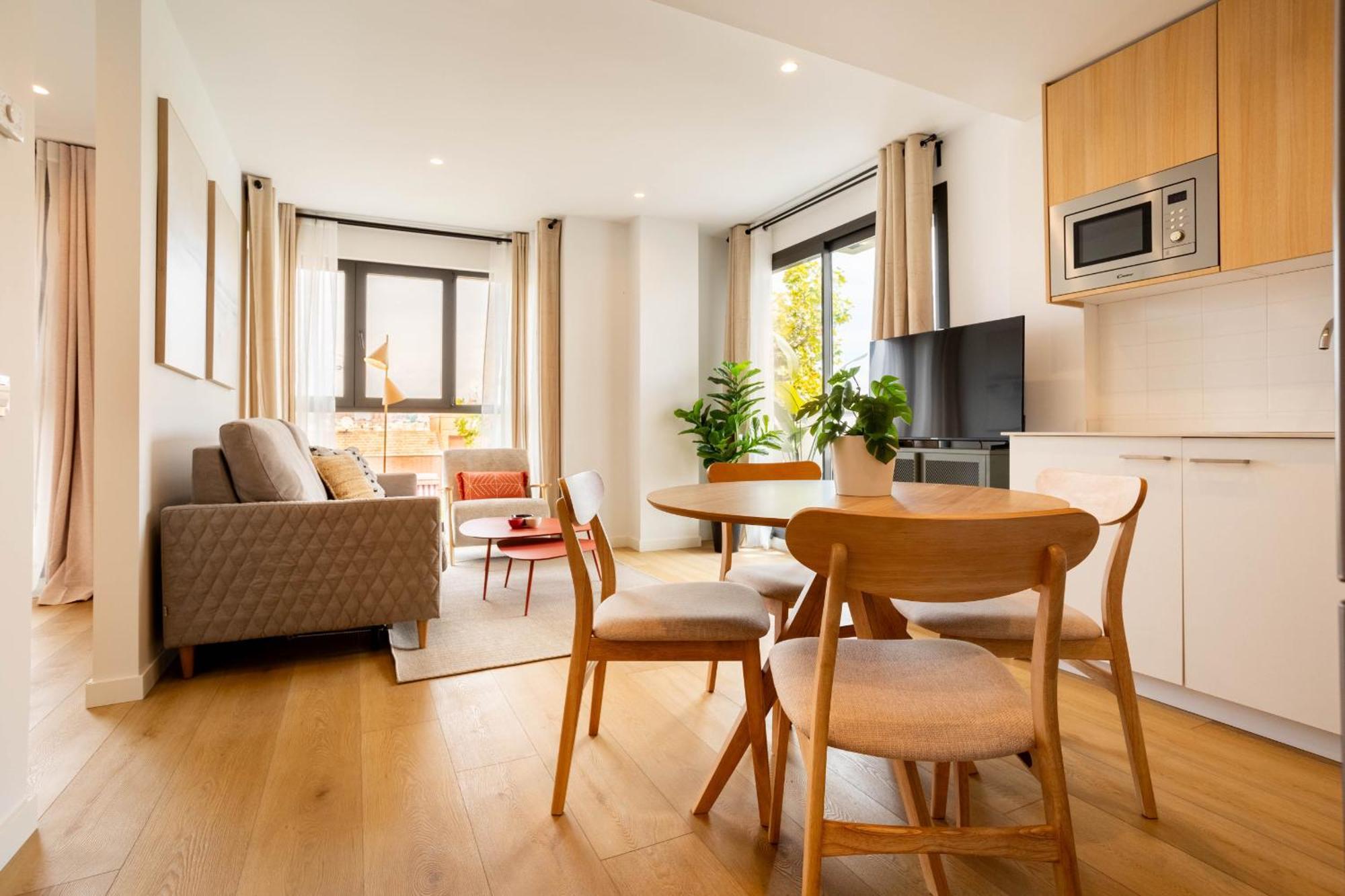 Alcala En Apartamento Madri