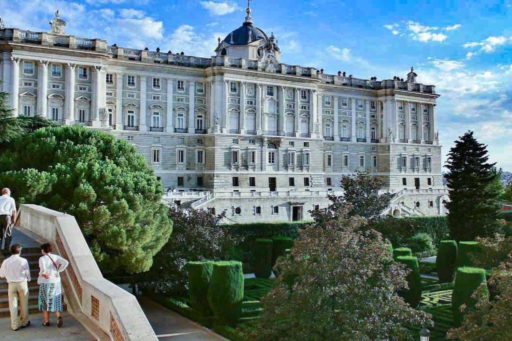 Espectacular Apartamento Con Parking En Pleno Centro *