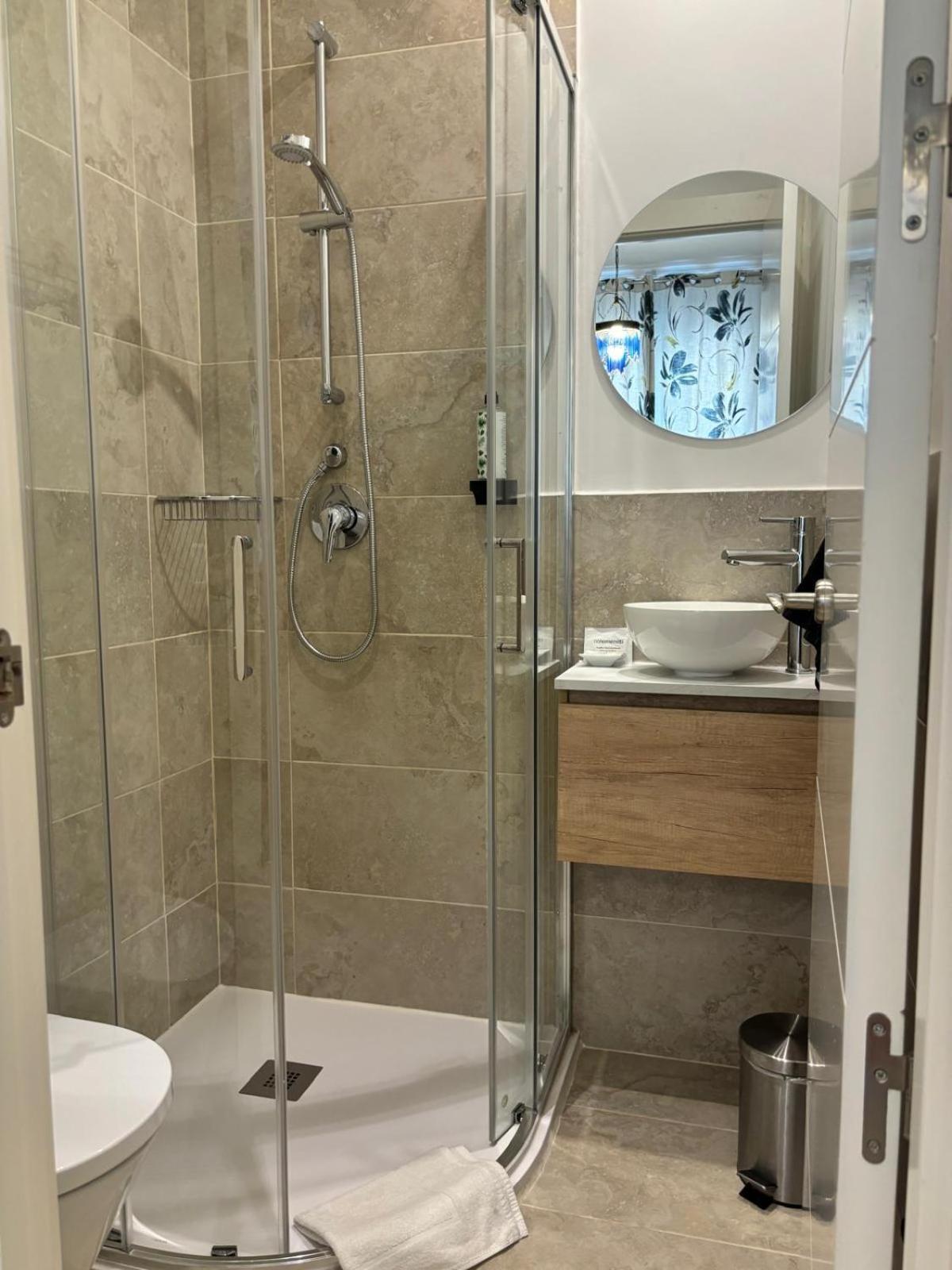 Guest house Barrera Madrid