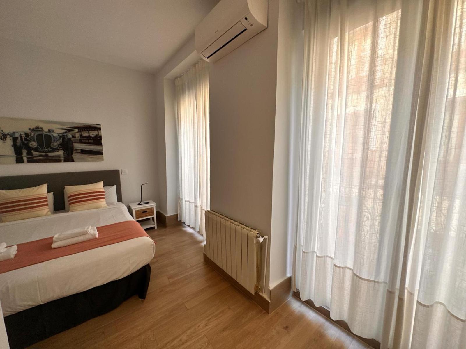 Apartamento Amazing 3bd 3bth With 9 Balconies By Madrid4you