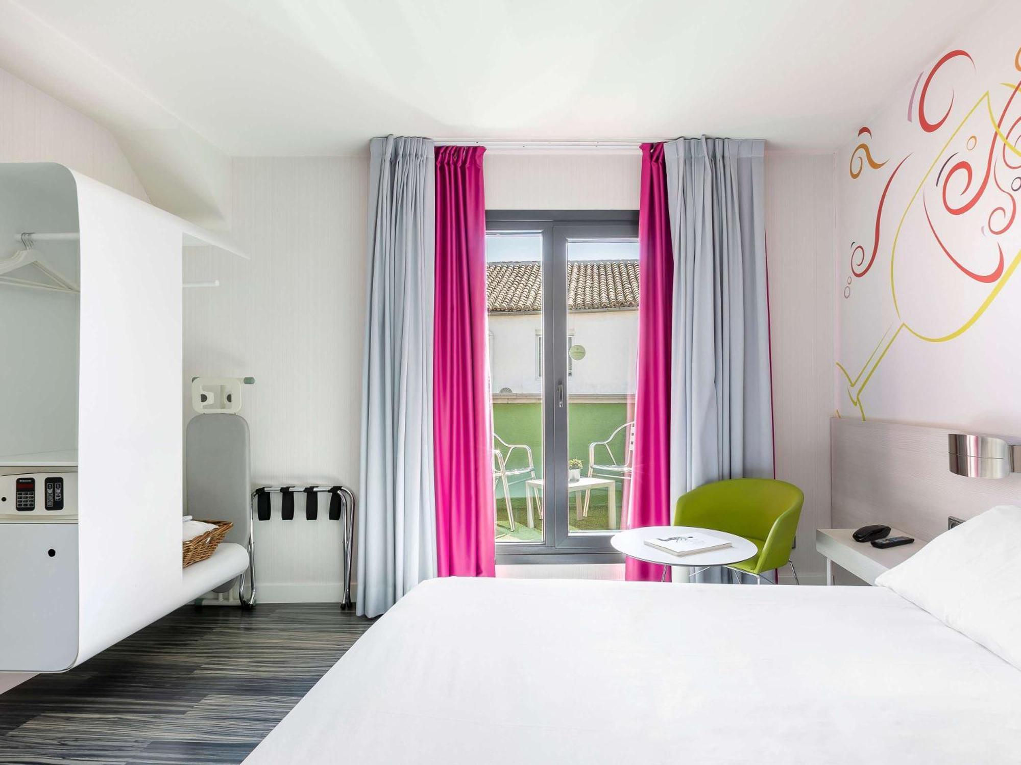 Ibis Styles Prado Hotel