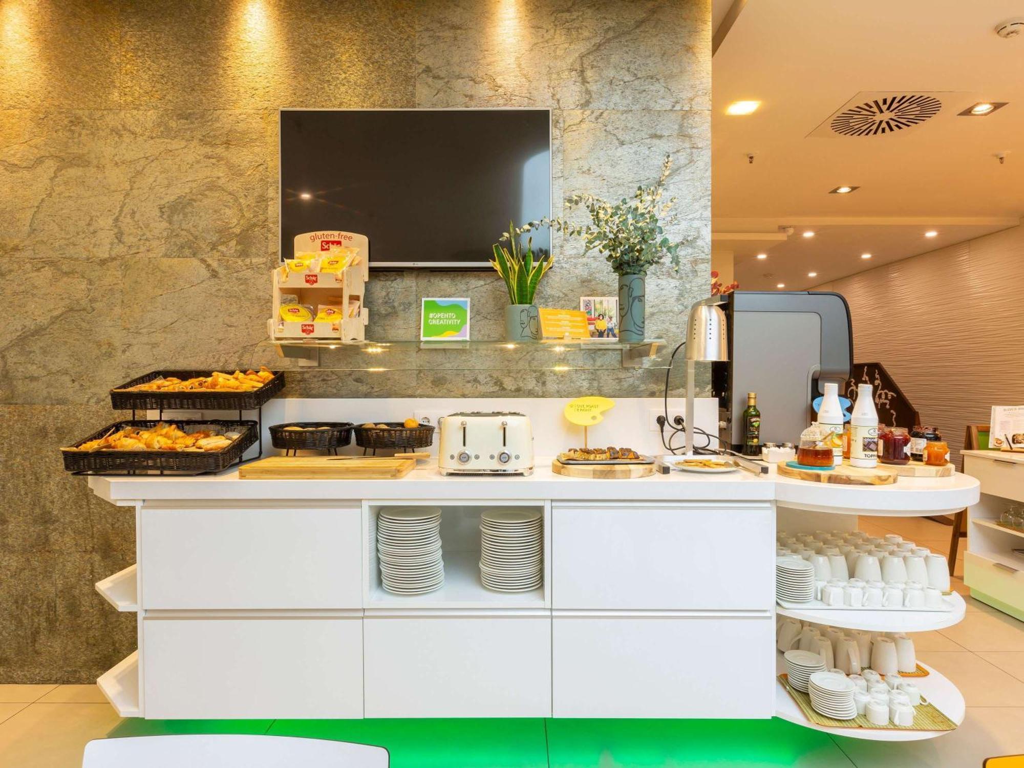 Ibis Styles Prado 3* Madri