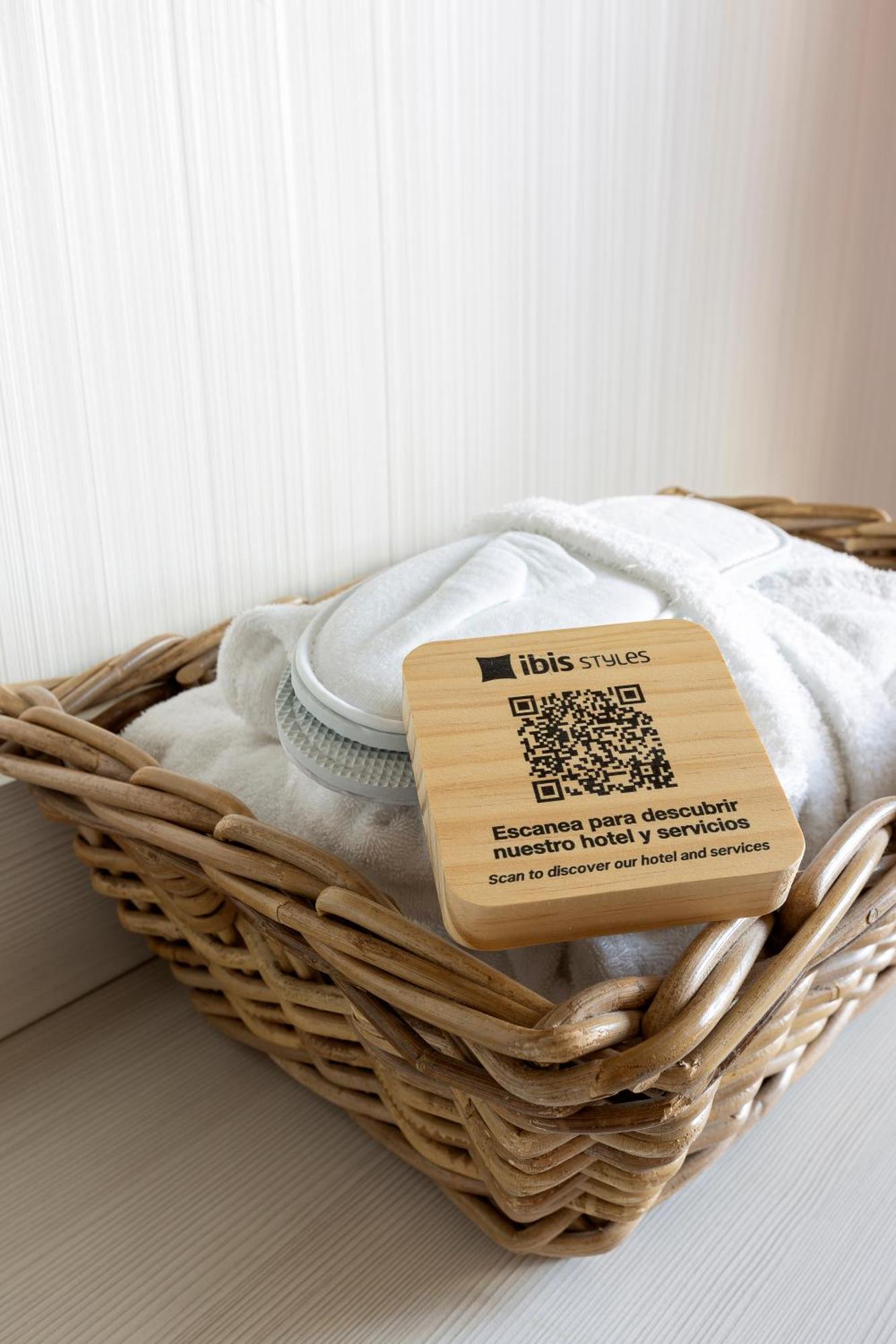 Ibis Styles Prado 3*